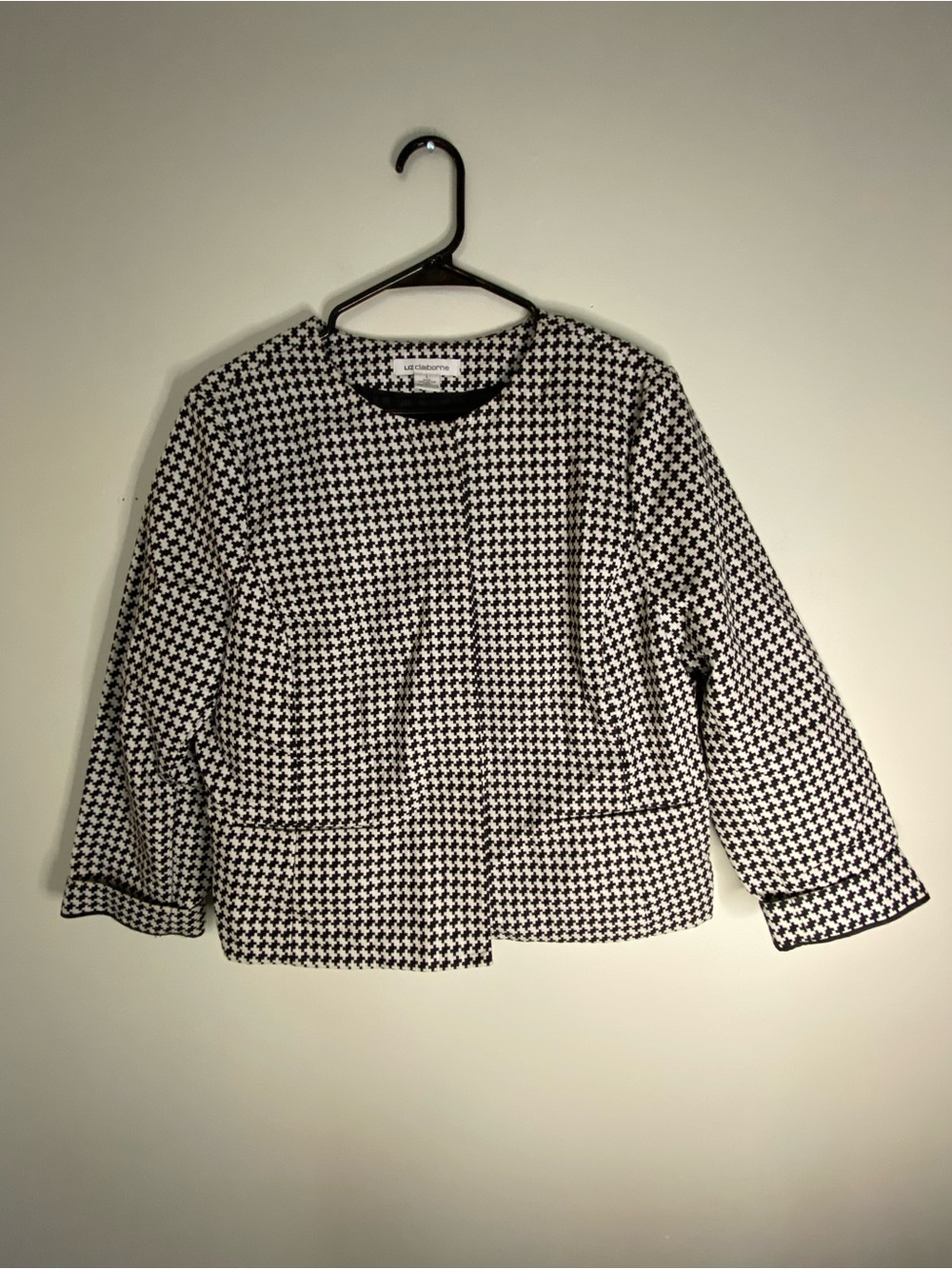 Liz Claiborne Black & White Houndstooth Blazer